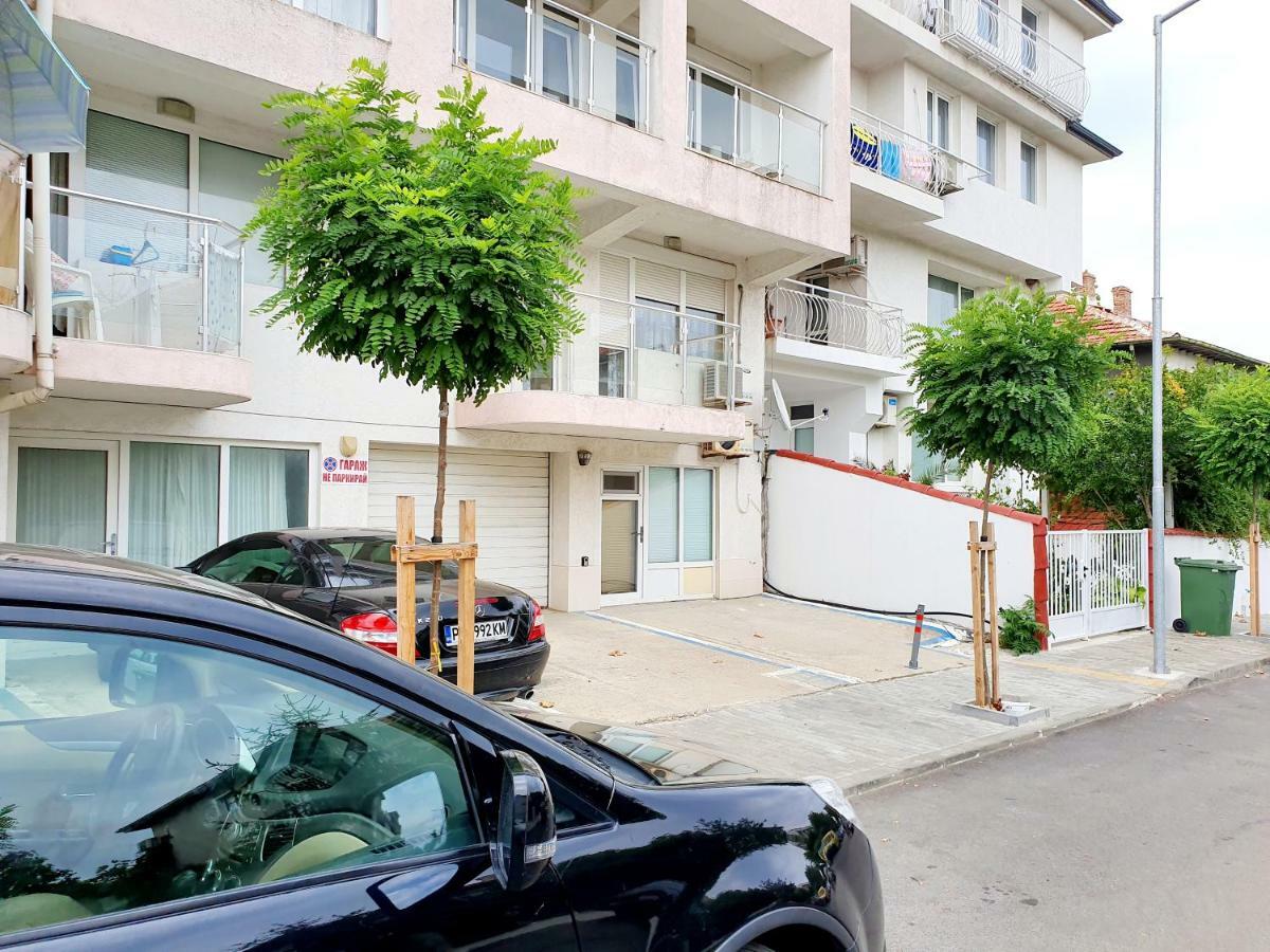 Ferienwohnung Treti Mart North Primorsko Exterior foto